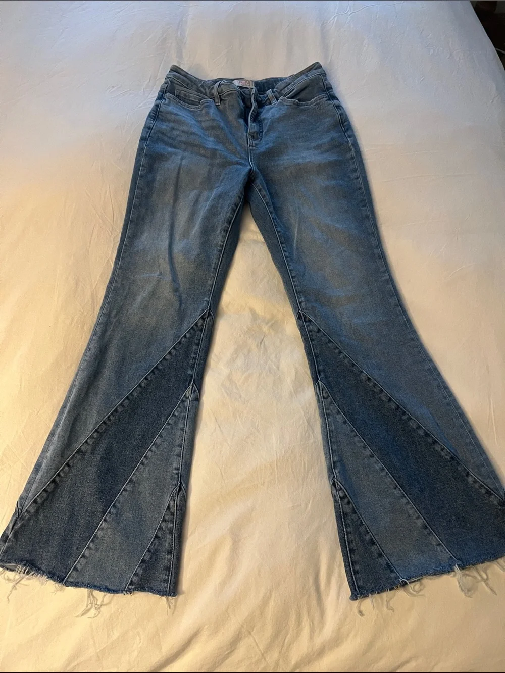 Women’s Blue Two-Tone Panel Wide-Leg Jeans